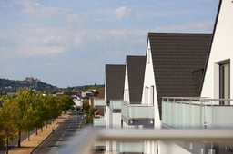 Rosengärten - Blick zum Schloss_David Maurer